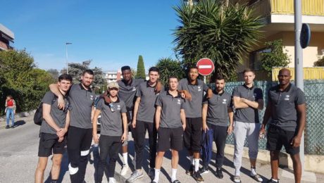 Tous les joueurs de la NM3 dans les rues de Cagnes