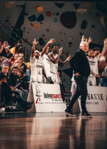 Photo joie du banc LYONSO